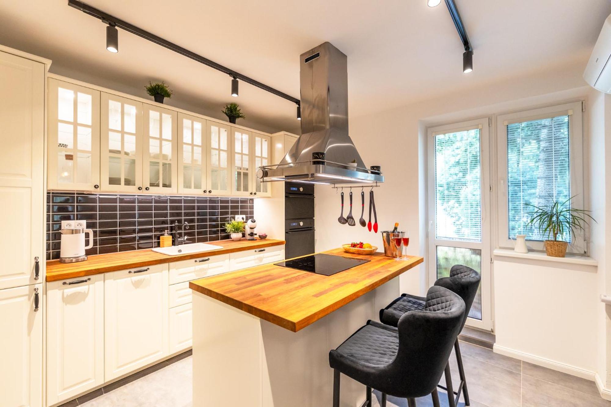 Quiet Apartment In New City Center, Nivy Bratislava Esterno foto